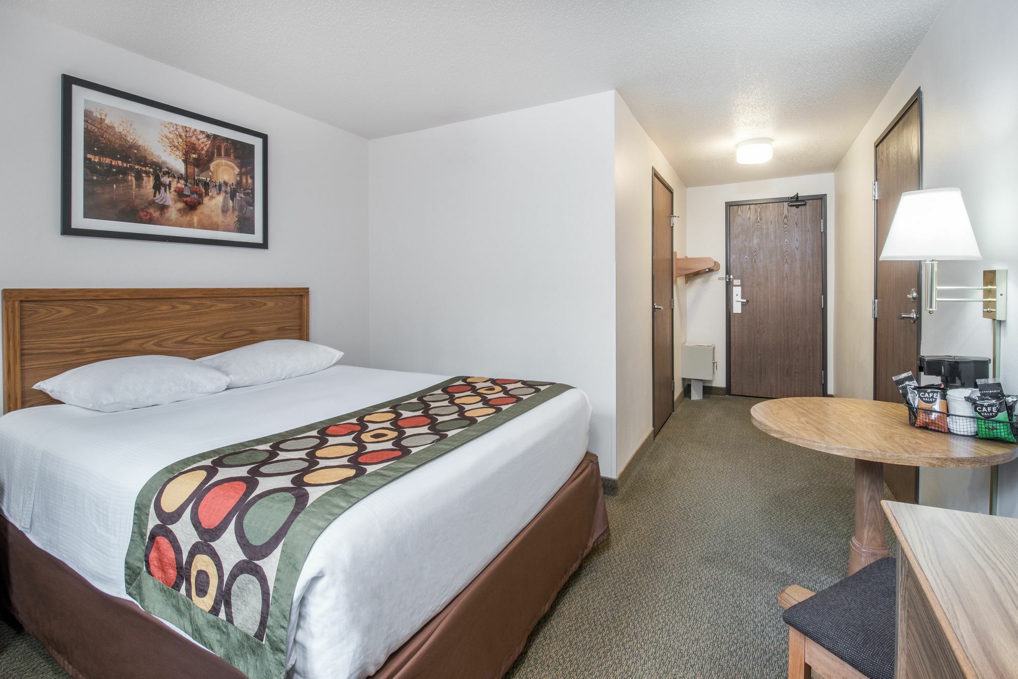 Serena Inn & Suites Of Rapid City Exterior photo